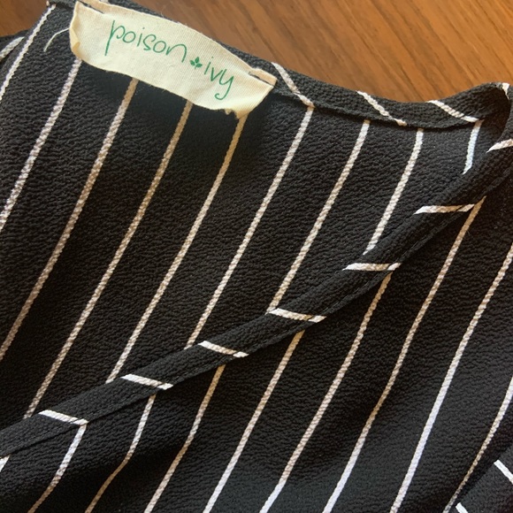 NWOT striped blouse - Picture 2 of 2
